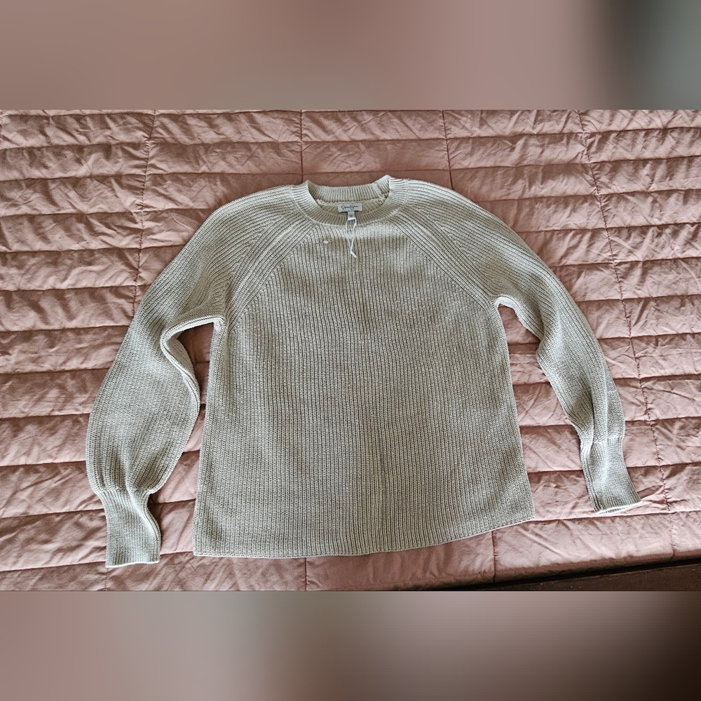 Jessica Simpson Cream Crew Neck Sweater